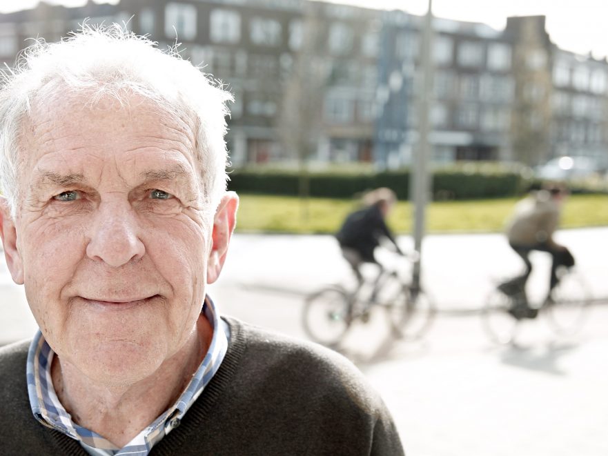 Douwe 2500 bij 1875 en 200dpi