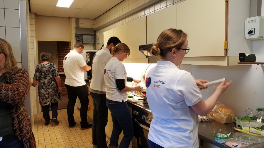 Randstad verzorgt High Tea Eikenstaete 2