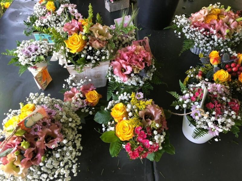 Studenten Hoornbeeckcollege zetten Zon & Schild flink in de bloemen